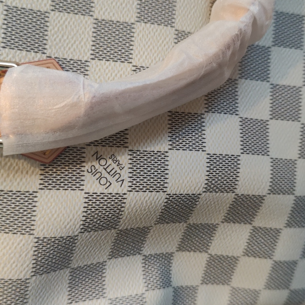 Cheakered Bag - Picture 10 of 17